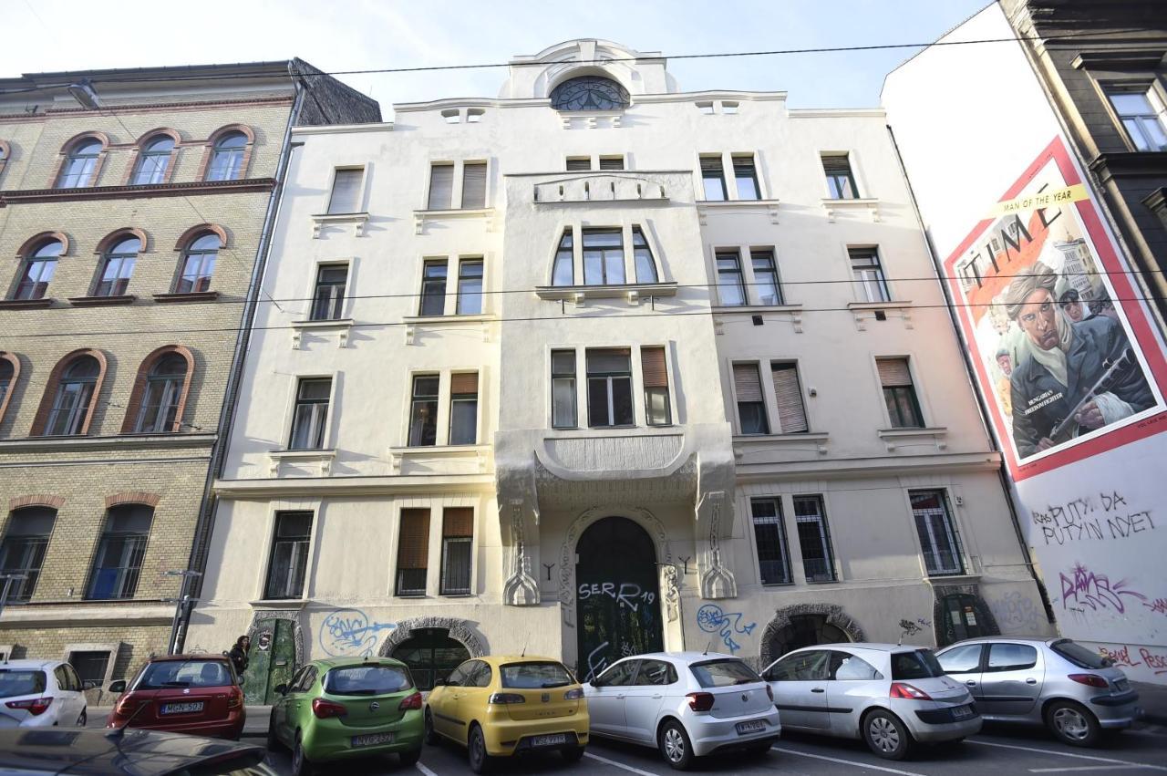 The Apex Residences Budapest Esterno foto